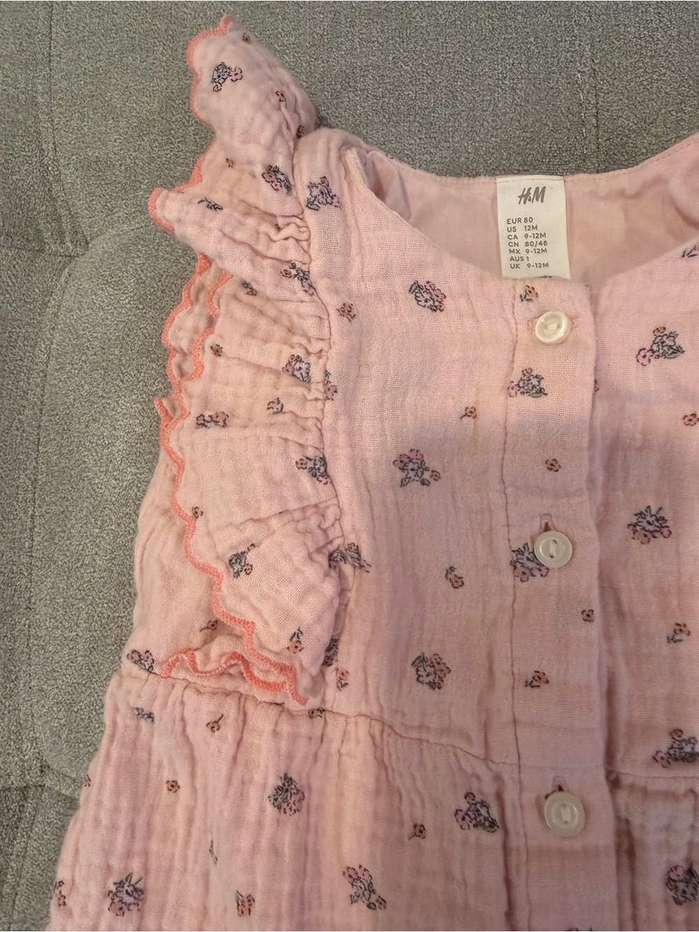 H&M Pink Floral Ruffle Baby Romper - Picture 3 of 4